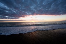 Sunrise at Marine Parade, Napier, Hawkes Bay, New Zealand. 