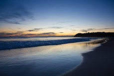 Summer sunset at St Kilda Beach, Dunedin, New Zealand. 