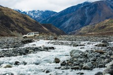 River crossing on Muzzle Station, on the Clarence River between the Inland and Seaward Kaikoura Ranges, Kaikoura, New Zealand. 