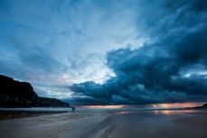 Dawn breaks at a remote Catlins' beach, Catlins, New Zealand. 