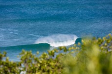 Spring conditions near Smaills Beach, Dunedin, New Zealand.