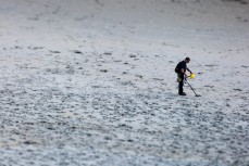 Man lost keys at St Kilda, Dunedin, New Zealand.