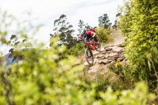 Shannon Hope, of Dunedin, on the pace of the EWS leaders during Day 2 of racing in the sixth edition of the Emerson's 3 Peaks Enduro mountain bike race held in the hills above Dunedin, New Zealand, at the weekend (December 02-03, 2017).