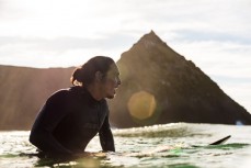 Local artist Simon Kaan makes the most of a sun-drenched dawn session at Blackhead Beach, Dunedin, New Zealand. 