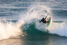 Local pro surfer Elliott Brown laying down some rail in fun evening waves at St Kilda, Dunedin, New Zealand.
Credit: www.boxoflight.com/Derek Morrison