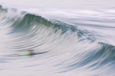 Empty wave rolls through at St Clair, Dunedin, New Zealand.
Credit: www.boxoflight.com/Derek Morrison