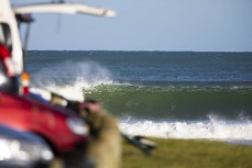 Summer swell at Manu Bay, Raglan, Waikato, New Zealand.
Credit: www.boxoflight.com/Derek Morrison