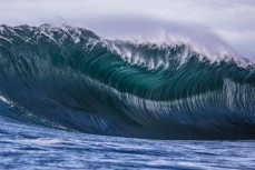 A slabbing reefbreak in the South Island, New Zealand.