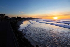 Sunrise in autumn at St Clair, Dunedin, New Zealand.Credit: www.boxoflight.com/Derek Morrison