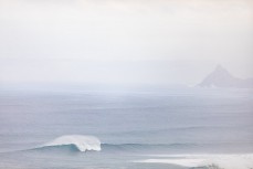 A large swell rolls into a beach near St Kilda, Dunedin, New Zealand.
Credit: www.boxoflight.com/Derek Morrison