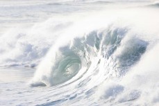 A frothy wave breaks at St Clair, Dunedin, New Zealand.
Credit: www.boxoflight.com/Derek Morrison