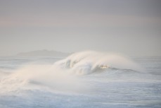 Early morning waves during a fun winter swell at St Clair, Dunedin, New Zealand.
Credit: www.boxoflight.com/Derek Morrison