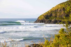 Dawn waves at St Clair, Dunedin, New Zealand.
Credit: www.boxoflight.com/Derek Morrison