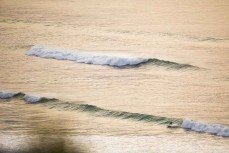 Dawn waves at St Clair, Dunedin, New Zealand.
Credit: www.boxoflight.com/Derek Morrison