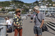 Dave Crooks and Bruce Collins in deep chat at St Clair, Dunedin, New Zealand.
Credit: www.boxoflight.com/Derek Morrison