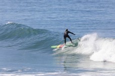 Jimi finds a glassy runner at St Clair, Dunedin, New Zealand.
Credit: www.boxoflight.com/Derek Morrison