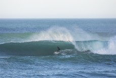 Simon Kaan stalls for a section at St Clair, Dunedin, New Zealand.
Credit: www.boxoflight.com/Derek Morrison