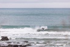 Secret left point break during a small swell on the north coast, Dunedin, New Zealand.Credit: www.boxoflight.com/Derek Morrison