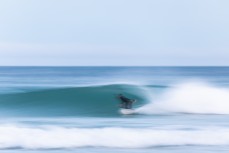 Josh Thickpenny makes the most of a small winter swell at Blackhead, Dunedin, New Zealand.Credit: www.boxoflight.com/Derek Morrison