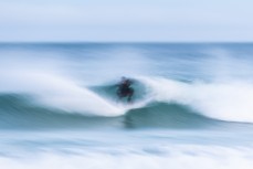 Josh Thickpenny makes the most of a small winter swell at Blackhead, Dunedin, New Zealand.Credit: www.boxoflight.com/Derek Morrison