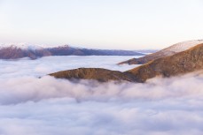 Winter time with a low-lying cloud layer, Central Otago, New Zealand.Credit: www.boxoflight.com/Derek Morrison