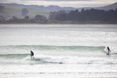 Set of waves during a fun swell on the north coast, Dunedin, New Zealand.
Credit: www.boxoflight.com/Derek Morrison