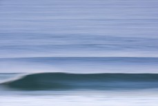 A wave breaks at St Kilda, Dunedin, New Zealand.Credit: www.boxoflight.com/Derek Morrison