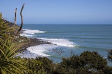 The lineup at Whale Bay, Raglan, Waikato, New Zealand.