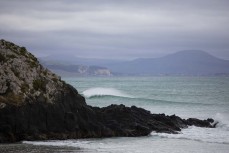 Lineups at Aramoana, Dunedin, New Zealand.Credit: www.boxoflight.com/Derek Morrison