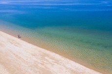 Summer at Tata Beach in Abel Tasman National Park on a stunning day on the water, Tasman, New Zealand.