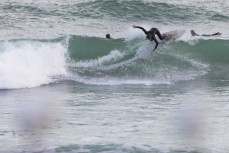 Nixon Reardon off the top on a summer day at St Clair, Dunedin, New Zealand.
Credit: www.boxoflight.com/Derek Morrison