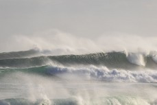 Windy lines during a solid swell at St Kilda, Dunedin, New Zealand.Credit: www.boxoflight.com/Derek Morrison
