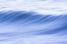 Late autumn waves during a ground swell at St Clair, Dunedin, New Zealand.
Credit: www.boxoflight.com/Derek Morrison