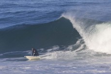 Luke Murphy relishes the solid clean conditions at St Clair, Dunedin, New Zealand.
Credit: www.boxoflight.com/Derek Morrison