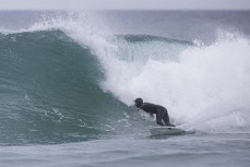 Vinicius Taschner making the most of a spring session at Blackhead, Dunedin, New Zealand.Credit: www.boxoflight.com/Derek Morrison
