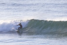 Rewa Morrison during a dawn session at St Clair, Dunedin, New Zealand.
Credit: www.boxoflight.com/Derek Morrison