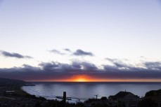 Sunrise at St Clair, Dunedin, New Zealand.
Credit: www.boxoflight.com/Derek Morrison