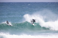 Lewis Murphy on form at Blackhead, Dunedin, New Zealand.Credit: www.boxoflight.com/Derek Morrison