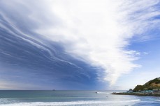 Summer storm clouds amass over St Clair, Dunedin, New Zealand.
Credit: www.boxoflight.com/Derek Morrison