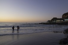 Morning surf session at St Clair, Dunedin, New Zealand.
Credit: www.boxoflight.com/Derek Morrison