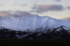 Beautiful untracked peaks near Cardrona Valley, New Zealand.
