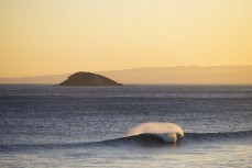 Summer evening session at Blackhead, Dunedin, New Zealand.
Credit: Derek Morrison