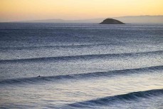 Summer evening session at Blackhead, Dunedin, New Zealand.
Credit: Derek Morrison