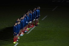 The French team face the haka ahead of  the All Blacks v France Lipovitan-D July Series, Forysth Barr Stadium, Dunedin, New Zealand, Saturday, 05 July 2025. (Photo by Derek Morrison / action press)